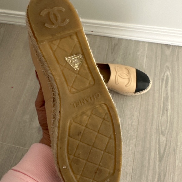 Espadrilles - Picture 4 of 5